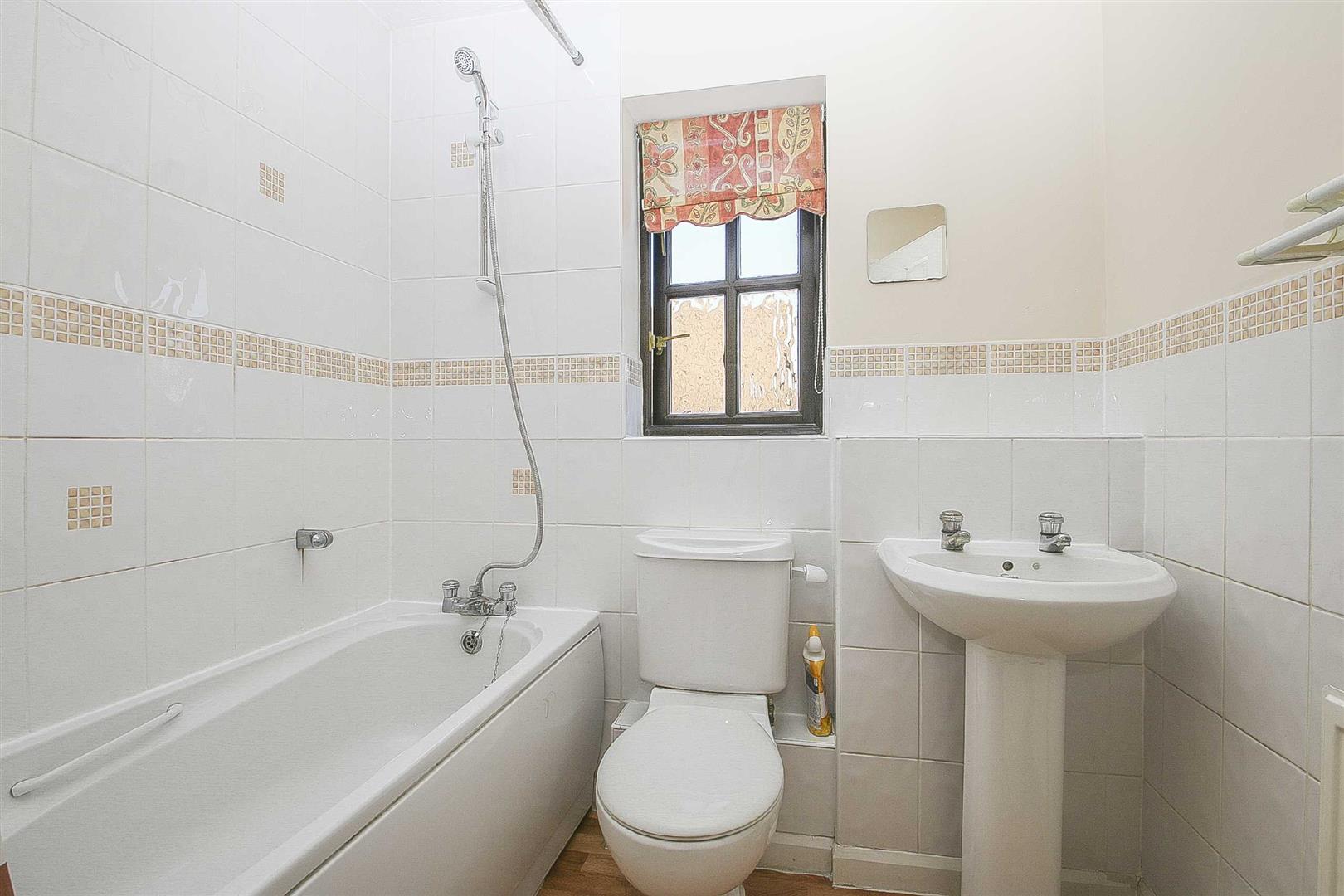 Edstone Place, Emerson Valley, Milton Keynes
